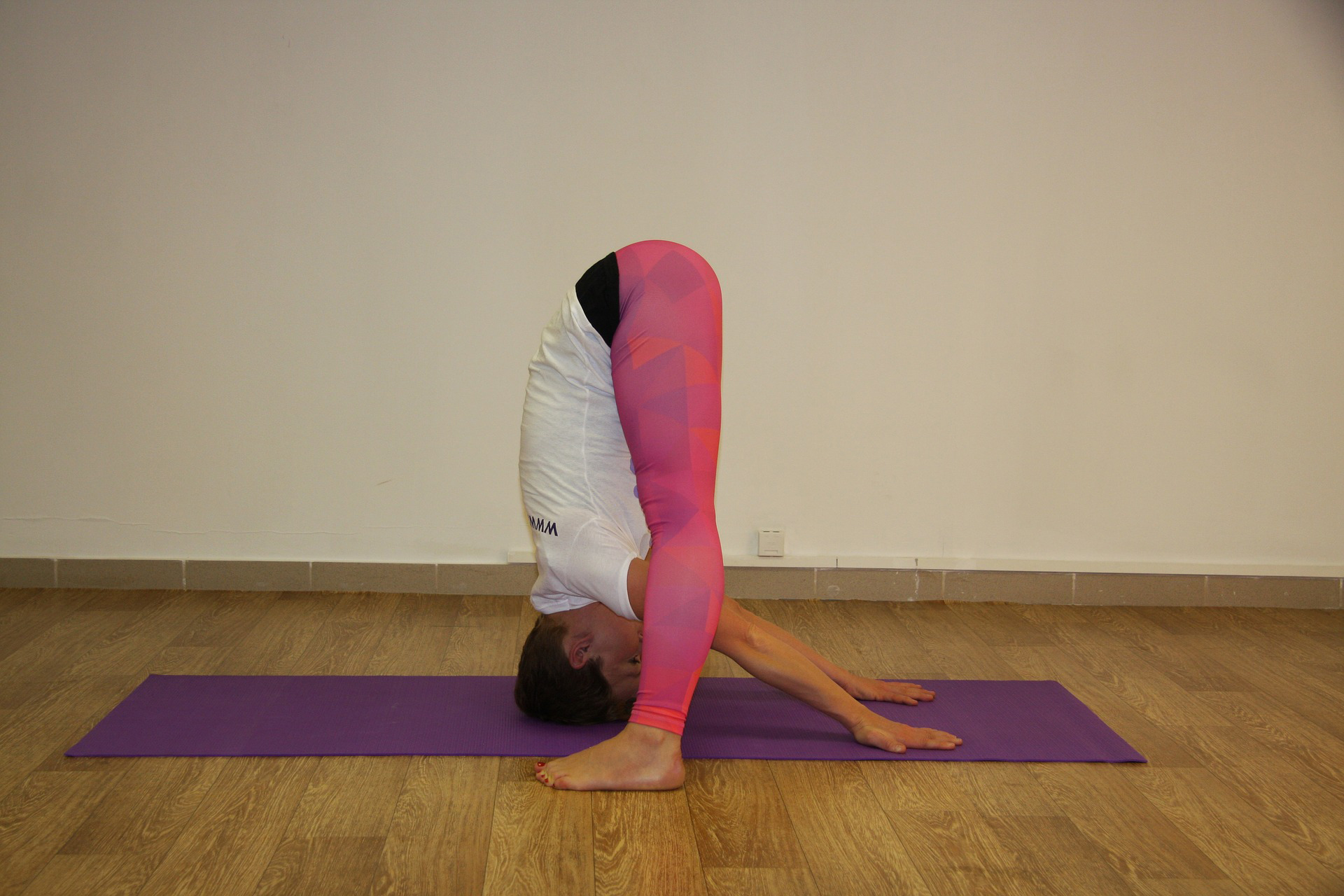 Tapis de yoga : comparateur qualités et matières