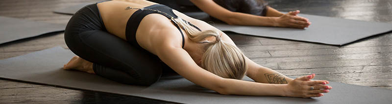 Comparaison entre yoga spirituel et yoga intensif